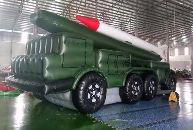 阳朔部队小型导弹车